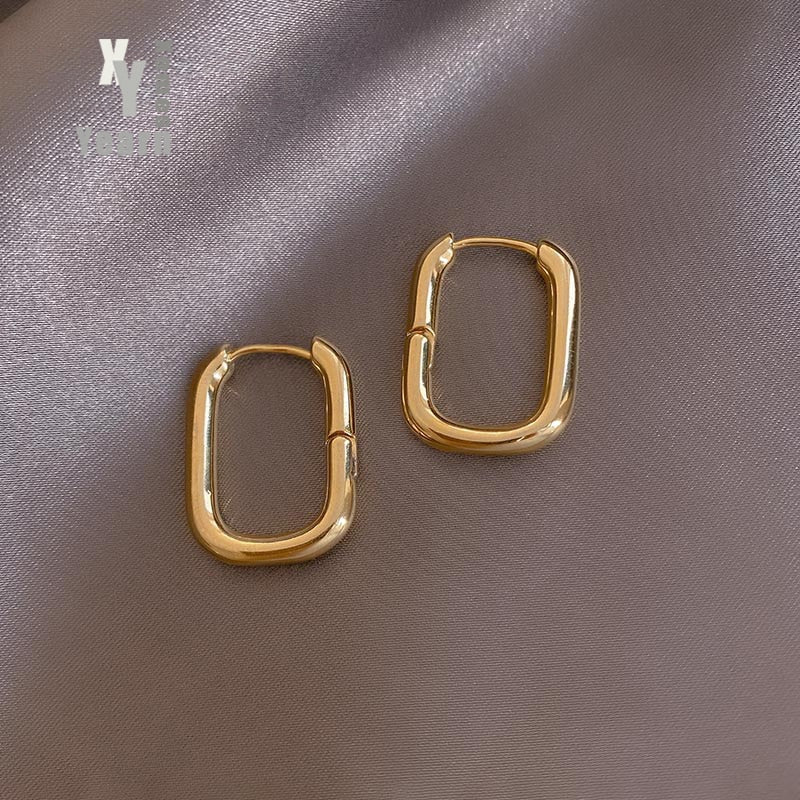 2020 New Classic Copper Alloy Smooth Metal Hoop Earrings For Woman Fashion Korean Jewelry Temperament Girl&#39;s Daily Wear Earrings